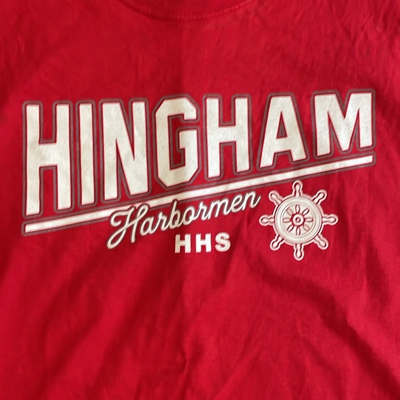 Hingham Harbormen MA Fruit of the Loom Cotton Red T-Shirt - Picture 2 of 6